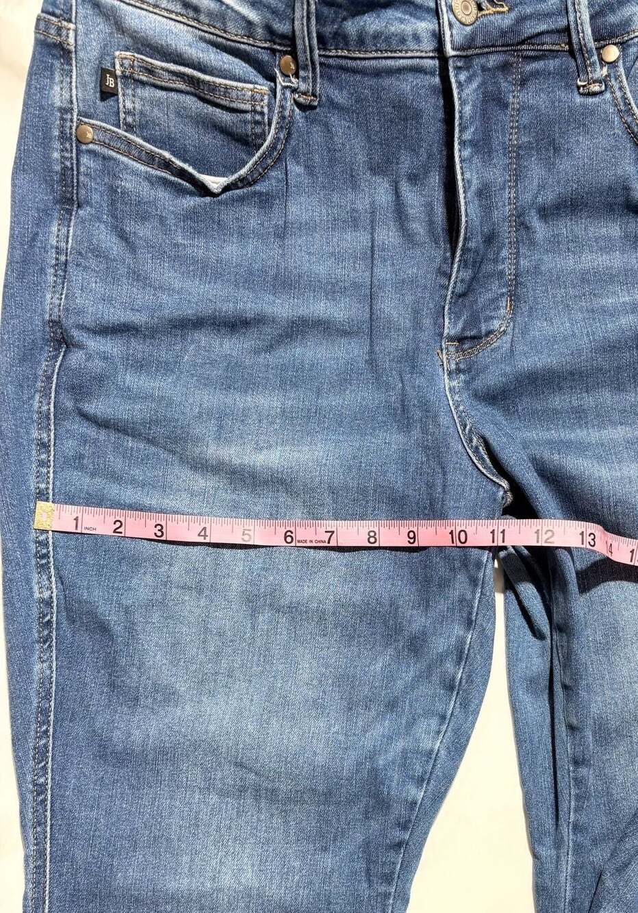 Judy Blue women’s Mid-Rise Raw Hem Flare Leg Denim Jeans Size 16W - Picture 6 of 11